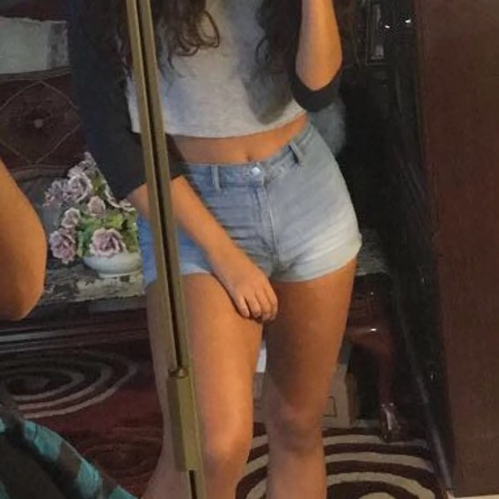H&M Stretchy High Waisted Shorts